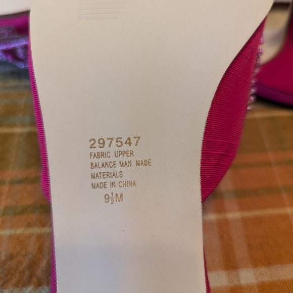 DG2 Beaded Mules - Picture 7 of 8